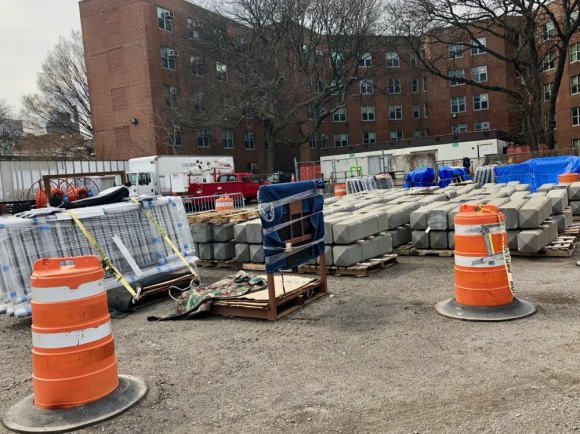 Repairs Under Pressure: Roosevelt Island's North End Deadline One day, these will our new, safer, better looking seawall railings.